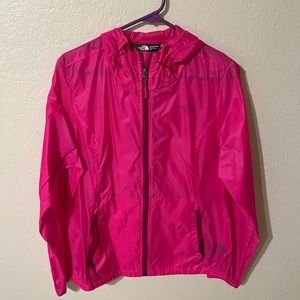 Northface lightweight windbreaker-ish 💖